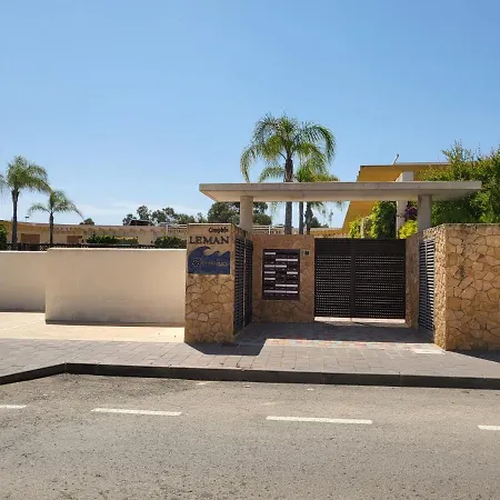 Holiday home Magnifico Adosado Con Piscina Y Barbacoa