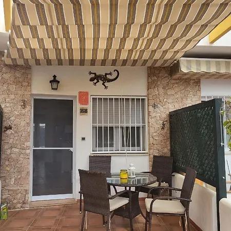 Magnifico Adosado Con Piscina Y Barbacoa Holiday home